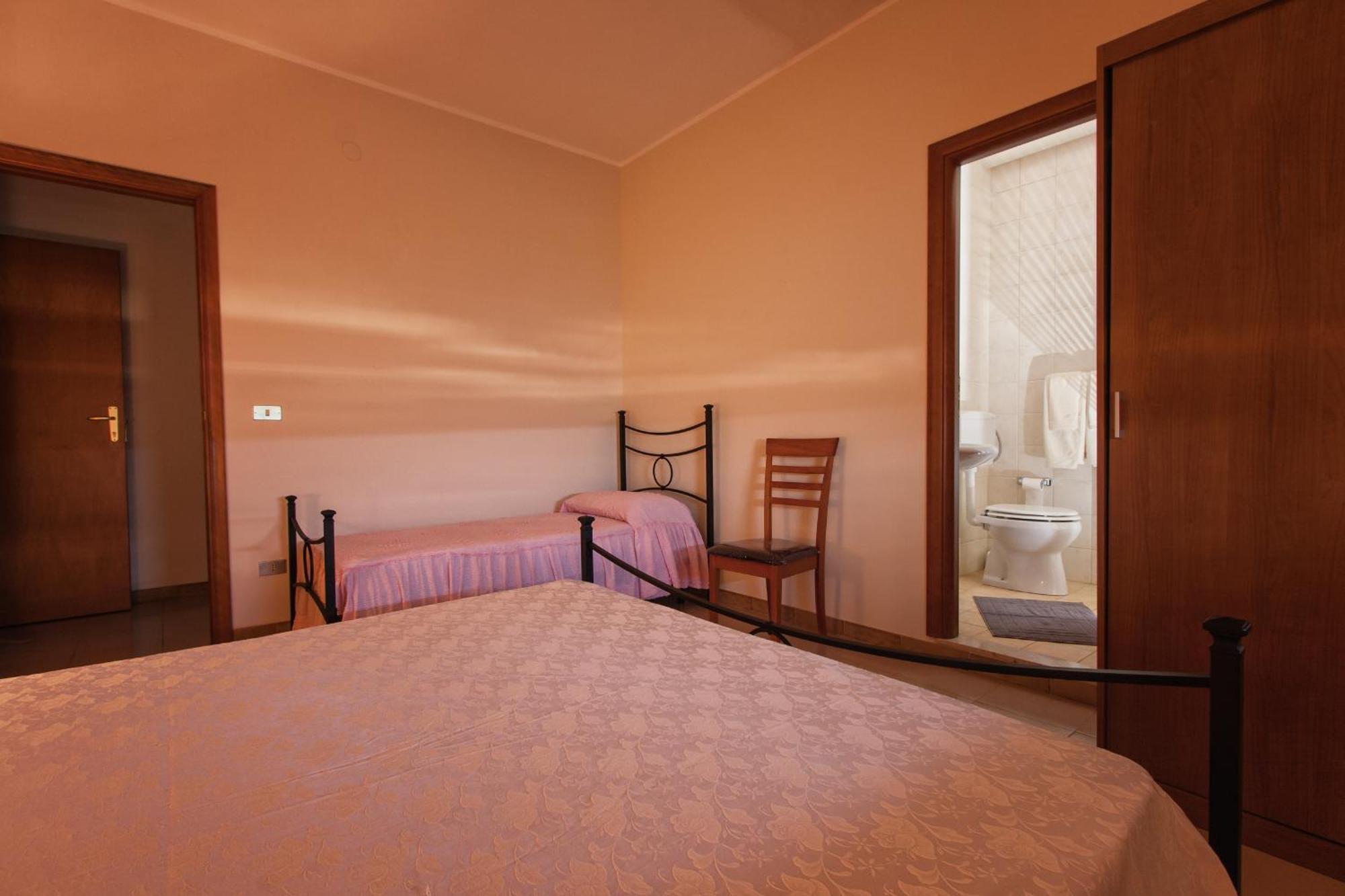 Joanne B&B Canicattini Bagni エクステリア 写真